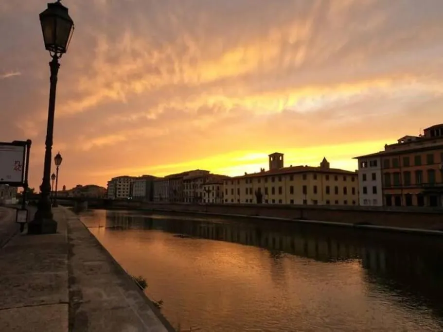 Suite Storica E Panoramica - Centro Pisa Apartment